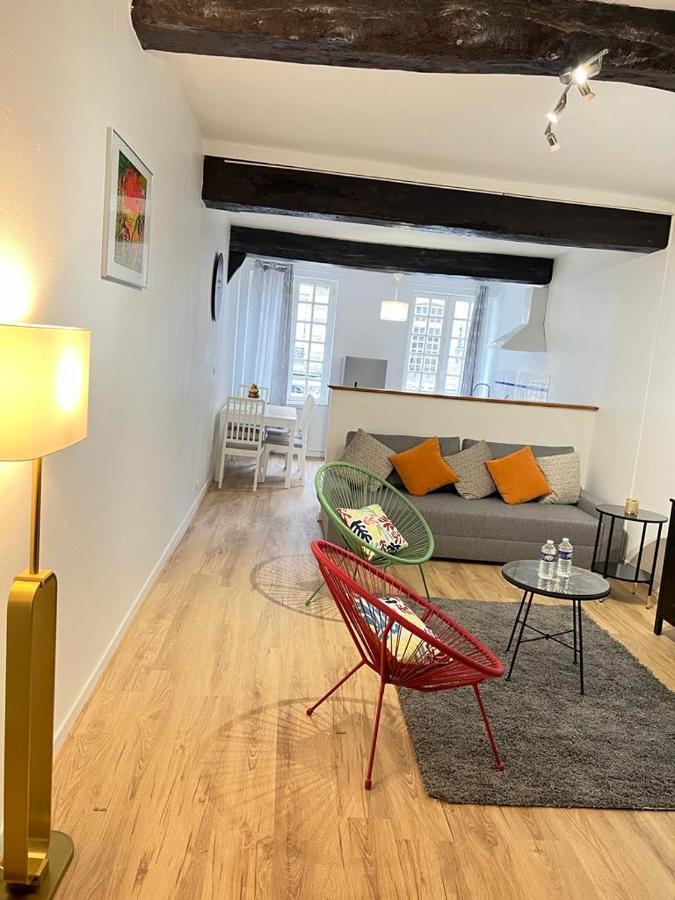 Eglantine 14 Appartement Centre Historique De ดีน็อง ภายนอก รูปภาพ